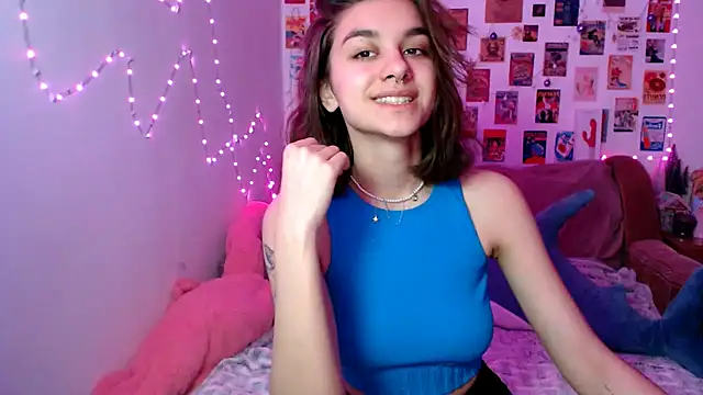 Celine Dionn online show from 12/21/24, 03:42