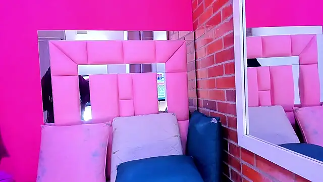 Snapshot of malu_horny_69 chatting on 02/06/26, 08:23 malu horny 69 online show from 02/06/26, 08:23