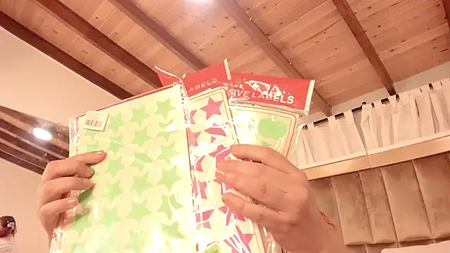 Twwiiggy online show from 02/15/25, 02:47