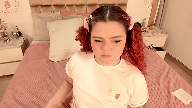 Twwiiggy online show from 02/21/25, 11:10