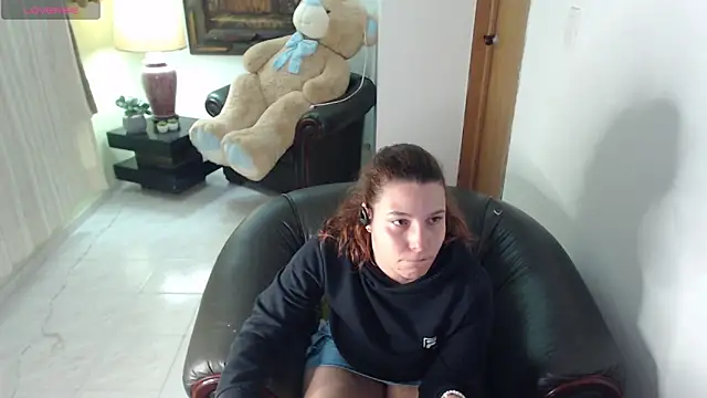 alexia 87 online show from 05/30/26, 02:19