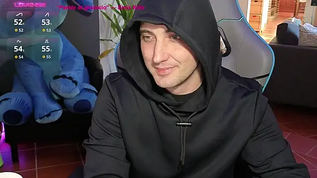 Snapshot of Gil_gamesh90 chatting on 01/12/26, 01:16 Gil gamesh90 online show from 01/12/26, 01:16