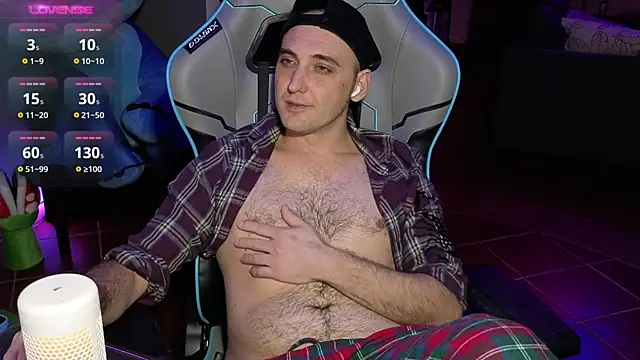 Snapshot of Gil_gamesh90 chatting on 01/17/26, 06:11 Gil gamesh90 online show from 01/17/26, 06:11