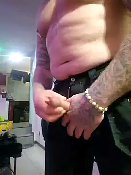 RomWoolf online show from 01/14/25, 09:51