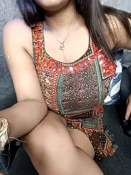 Divya girl online show from 02/01/25, 06:51