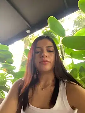 Naughtylittlegirl  online show from 12/30/24, 03:46