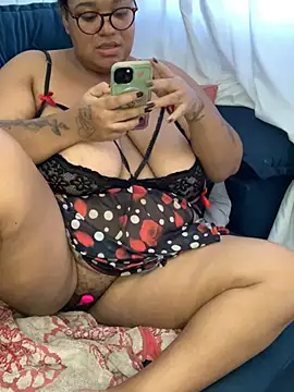 Snapshot of SweetLizzyBBW chatting on 07/08/26, 02:54 SweetLizzyBBW online show from 07/08/26, 02:54