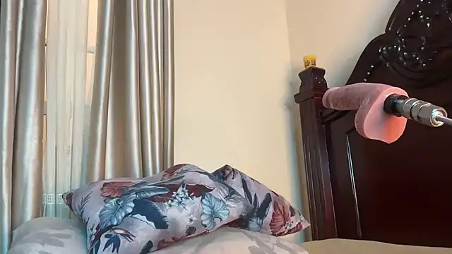 Snapshot of SexyAudreyFuck chatting on 02/27/25, 02:10 SexyAudreyFuck online show from 02/27/25, 02:10