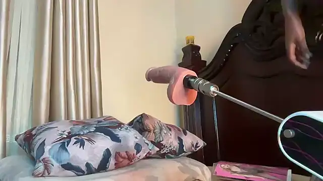 Snapshot of SexyAudreyFuck chatting on 02/27/25, 05:15 SexyAudreyFuck online show from 02/27/25, 05:15