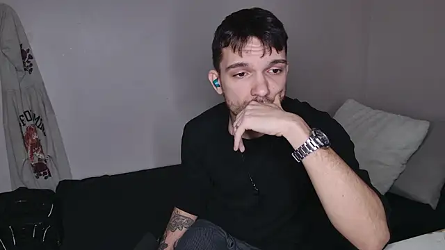 Snapshot of JackDesFeux chatting on 02/23/25, 12:08 JackDesFeux online show from 02/23/25, 12:08