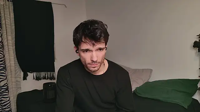 Snapshot of JackDesFeux chatting on 12/05/25, 12:30 JackDesFeux online show from 12/05/25, 12:30