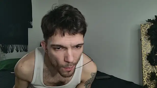 Snapshot of JackDesFeux chatting on 03/04/26, 09:43 JackDesFeux online show from 03/04/26, 09:43