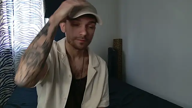 Snapshot of JackDesFeux chatting on 03/27/26, 01:44 JackDesFeux online show from 03/27/26, 01:44