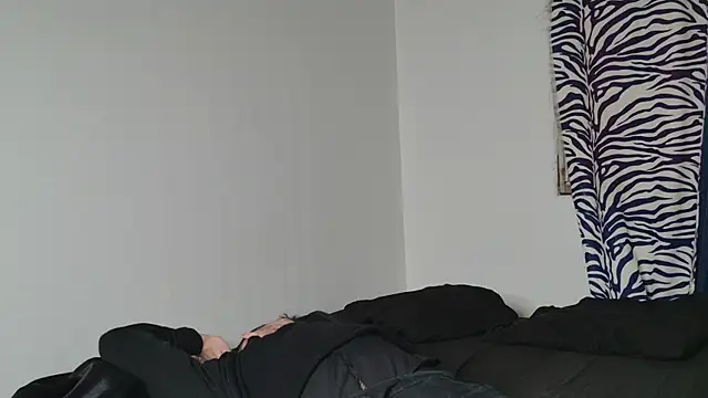 Snapshot of JackDesFeux chatting on 05/30/26, 04:42 JackDesFeux online show from 05/30/26, 04:42