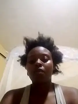 Snapshot of hotpristine chatting on 12/14/24, 10:07 hotpristine online show from 12/14/24, 10:07