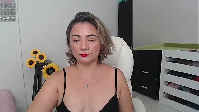 ana milf online show from 12/04/24, 01:09