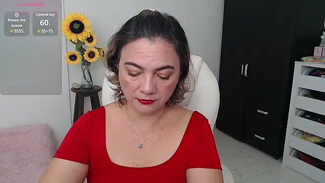 ana milf online show from 12/16/24, 01:22