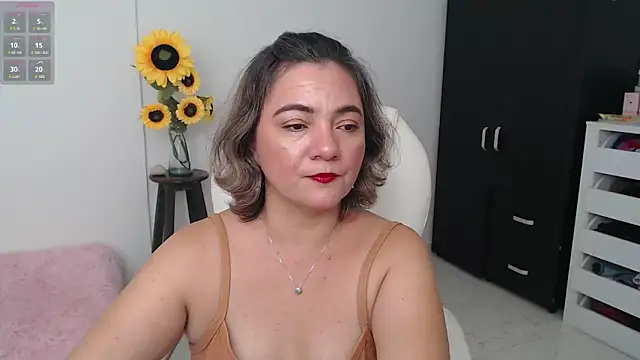 ana milf online show from 12/20/24, 01:58
