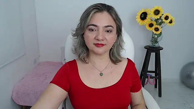 ana milf online show from 09/24/25, 12:30