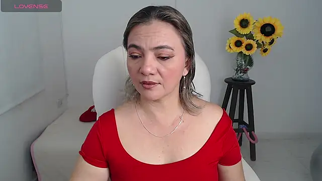 ana milf online show from 10/08/25, 02:36