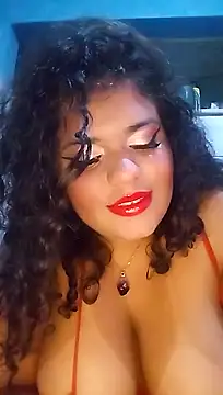 Snapshot of Thifanyvip22 chatting on 01/04/25, 04:44 Thifanyvip22 online show from 01/04/25, 04:44