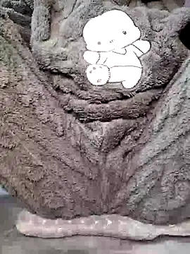 Snapshot of Mie610 chatting on 01/15/26, 12:15 Mie610 online show from 01/15/26, 12:15