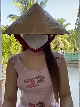 BabyThree  online show from 11/24/25, 08:25