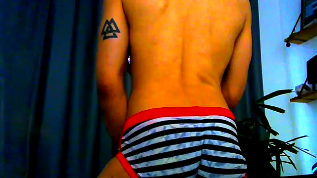 Snapshot of funguybr36 chatting on 03/07/26, 08:17 funguybr36 online show from 03/07/26, 08:17