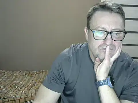 HarrySnake online show from 12/18/24, 05:21