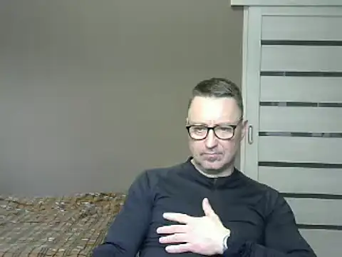 Snapshot of HarrySnake chatting on 01/31/25, 07:29 HarrySnake online show from 01/31/25, 07:29