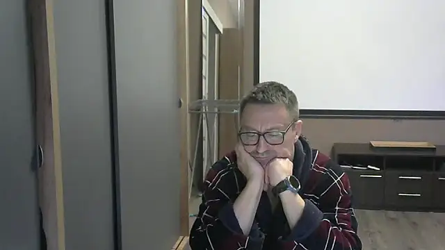 HarrySnake online show from 10/06/25, 02:14