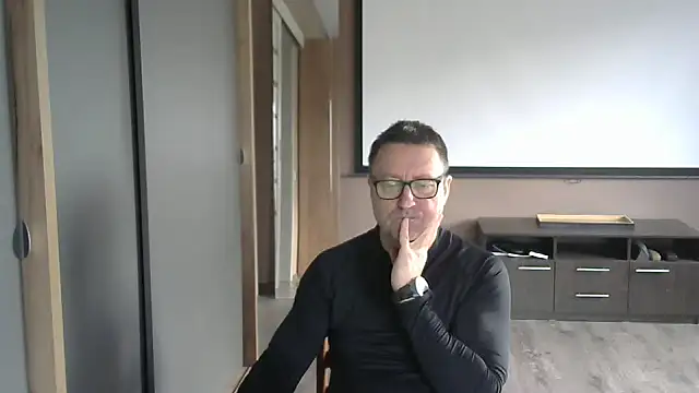 HarrySnake online show from 10/11/25, 06:45