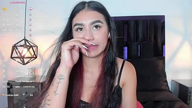 Zayda 1 online show from 01/28/25, 11:07