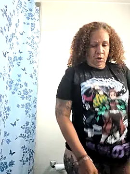 ladycreamypr2 online show from 05/02/26, 01:05