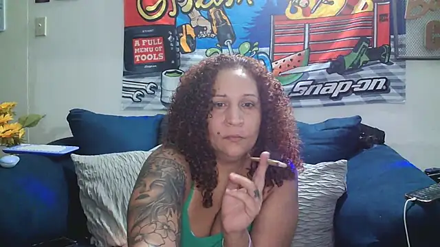 ladycreamypr2 online show from 06/13/26, 12:08