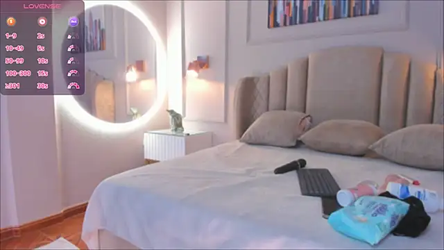 Snapshot of aria_greco chatting on 12/14/24, 06:13 aria greco online show from 12/14/24, 06:13