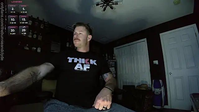 chillinthemosttt online show from 02/14/25, 04:37