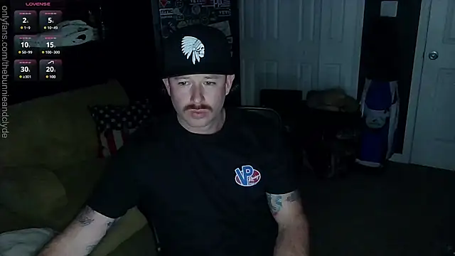 chillinthemosttt online show from 02/17/25, 04:42