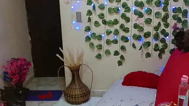 Latin Mature975 online show from 02/09/25, 07:38