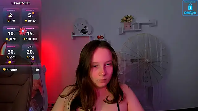 Snapshot of Ketrin_n_ chatting on 01/28/25, 06:38 Ketrin n  online show from 01/28/25, 06:38