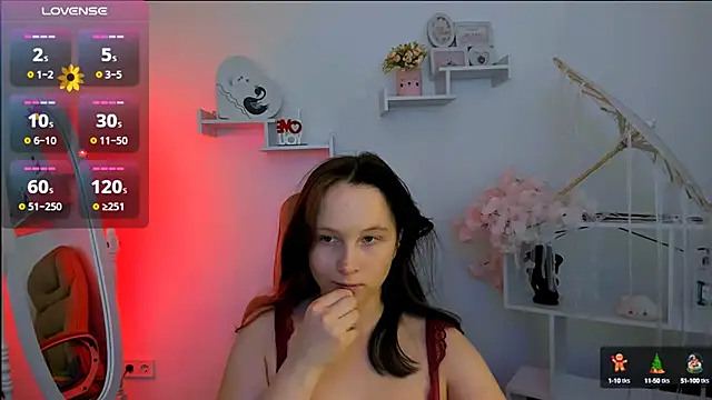 Snapshot of Ketrin_n_ chatting on 02/26/25, 12:47 Ketrin n  online show from 02/26/25, 12:47