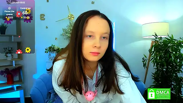 Snapshot of Ketrin_n_ chatting on 02/28/25, 06:21 Ketrin n  online show from 02/28/25, 06:21
