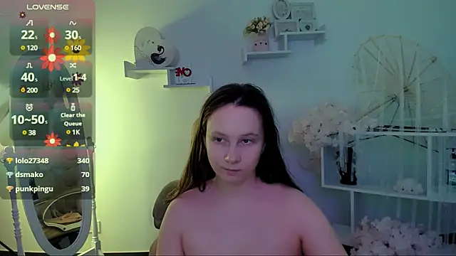 Snapshot of Ketrin_n_ chatting on 03/10/25, 12:37 Ketrin n  online show from 03/10/25, 12:37