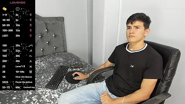 Jacobb Lee online show from 12/20/24, 07:28