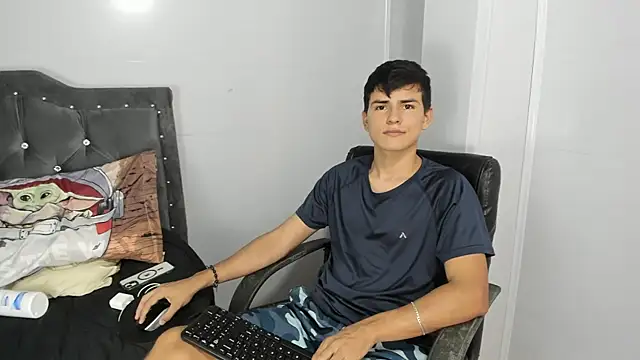 Jacobb Lee online show from 03/13/25, 08:22