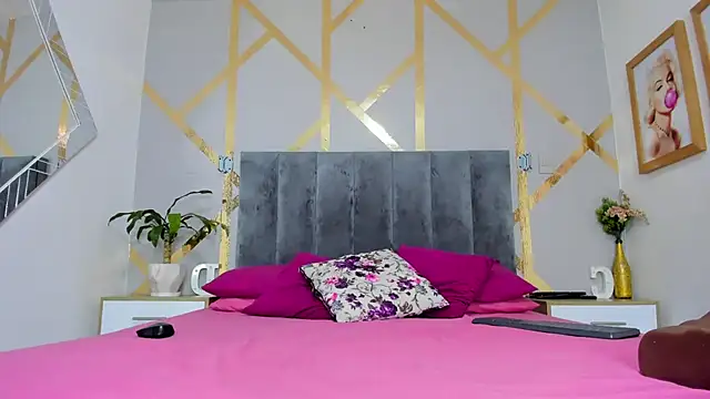 Danna Reyees online show from 09/09/25, 12:05