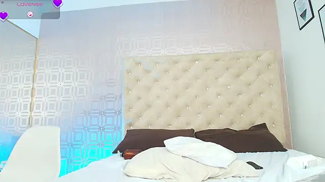 Snapshot of Sara_Desire chatting on 01/31/25, 09:59 Sara Desire online show from 01/31/25, 09:59