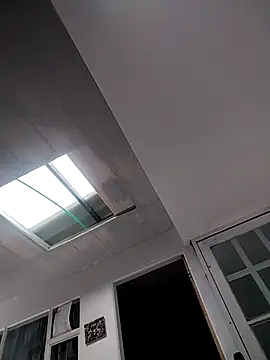 Snapshot of rebekka_simpson chatting on 02/26/25, 05:39 rebekka simpson online show from 02/26/25, 05:39