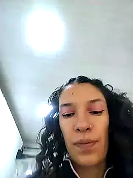 Snapshot of rebekka_simpson chatting on 03/15/25, 05:15 rebekka simpson online show from 03/15/25, 05:15