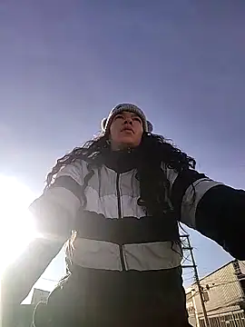 Snapshot of rebekka_simpson chatting on 11/07/25, 12:05 rebekka simpson online show from 11/07/25, 12:05